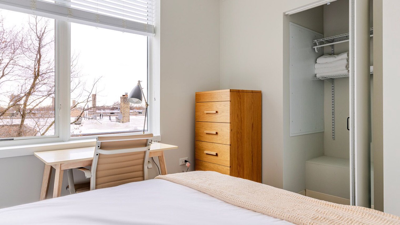 Photo of Bedroom in Edgewater