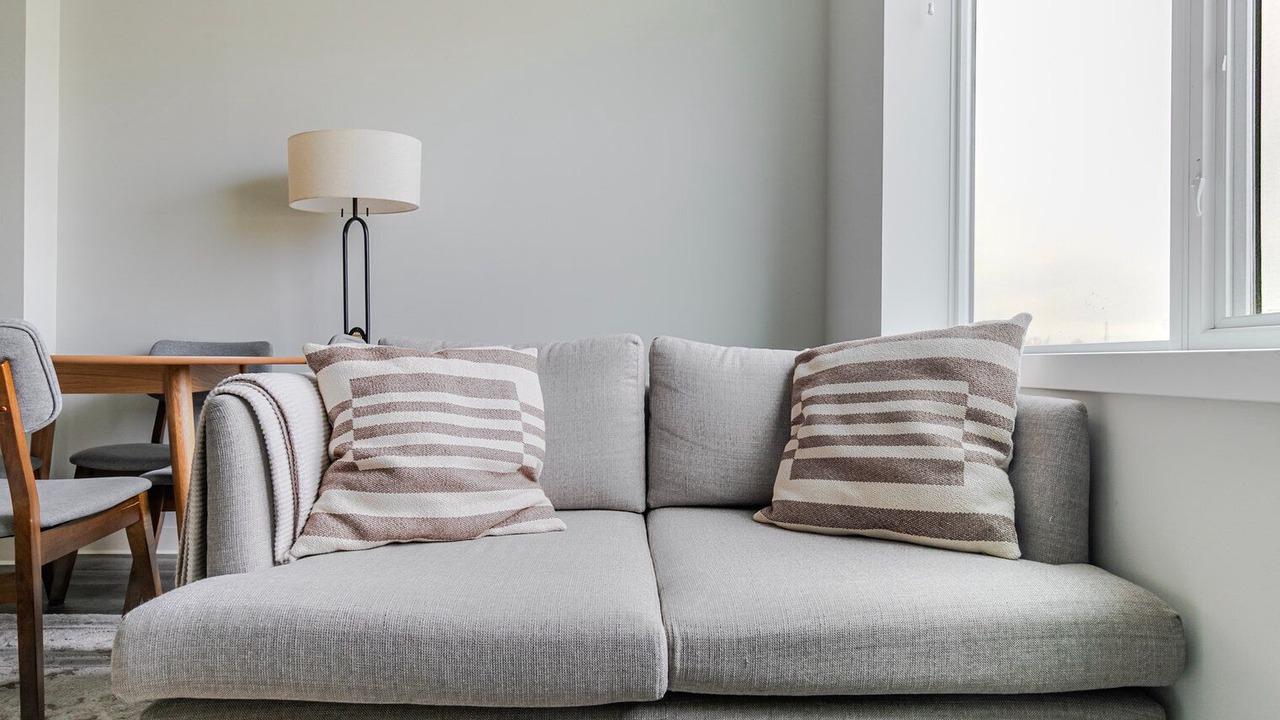 Photo of Livingroom in Edgewater