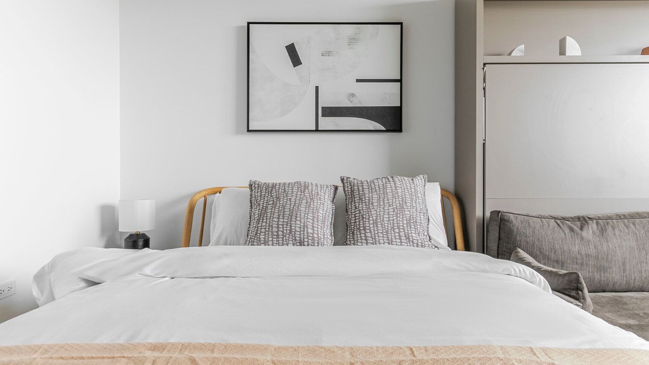 Photo of Bedroom in River North