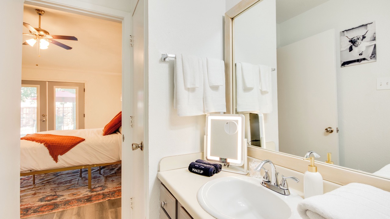 Photo of Bathroom in Mesquite