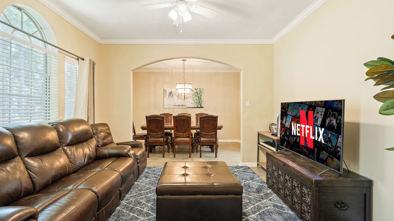 Photo of Livingroom in Champion Forest