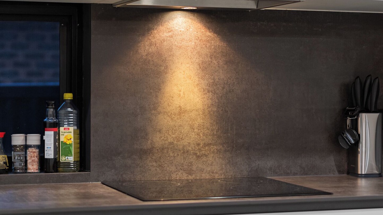 Photo of Kitchen in Mermaid Waters