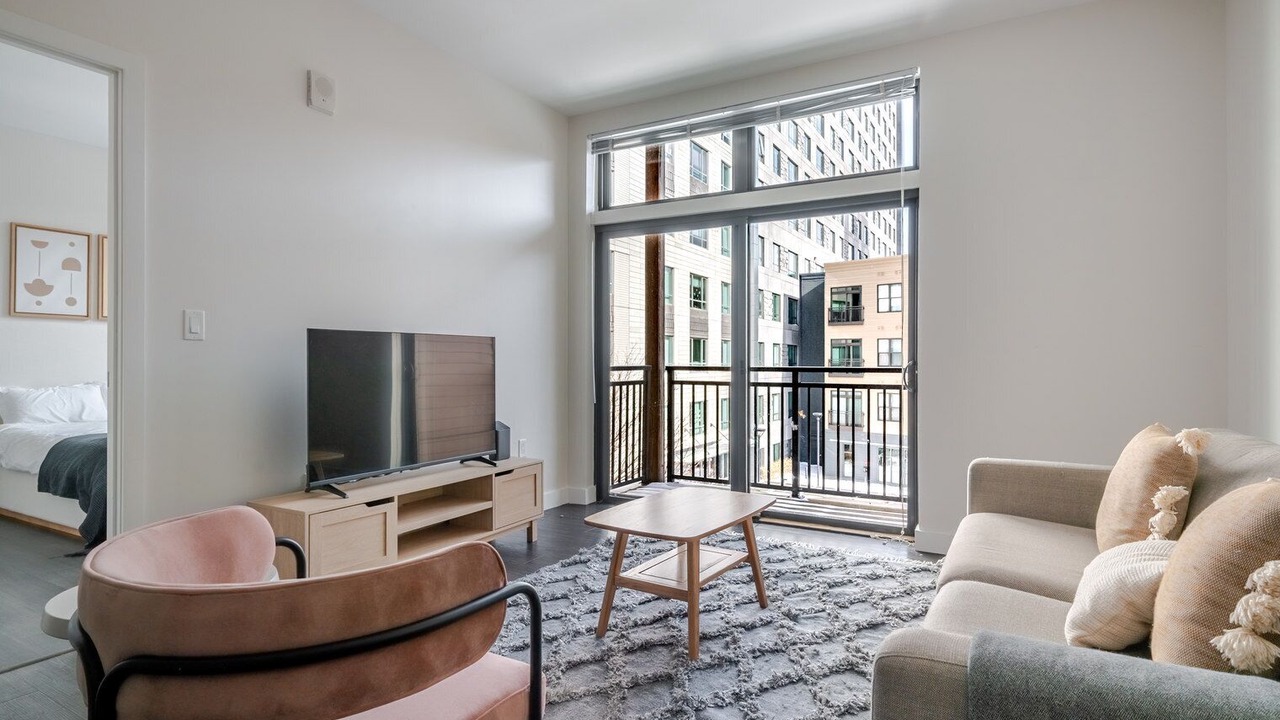 Photo of Livingroom in Assembly Square