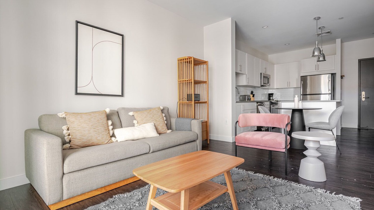 Photo of Livingroom in Assembly Square