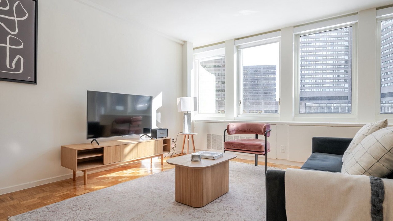Photo of Livingroom in Back Bay