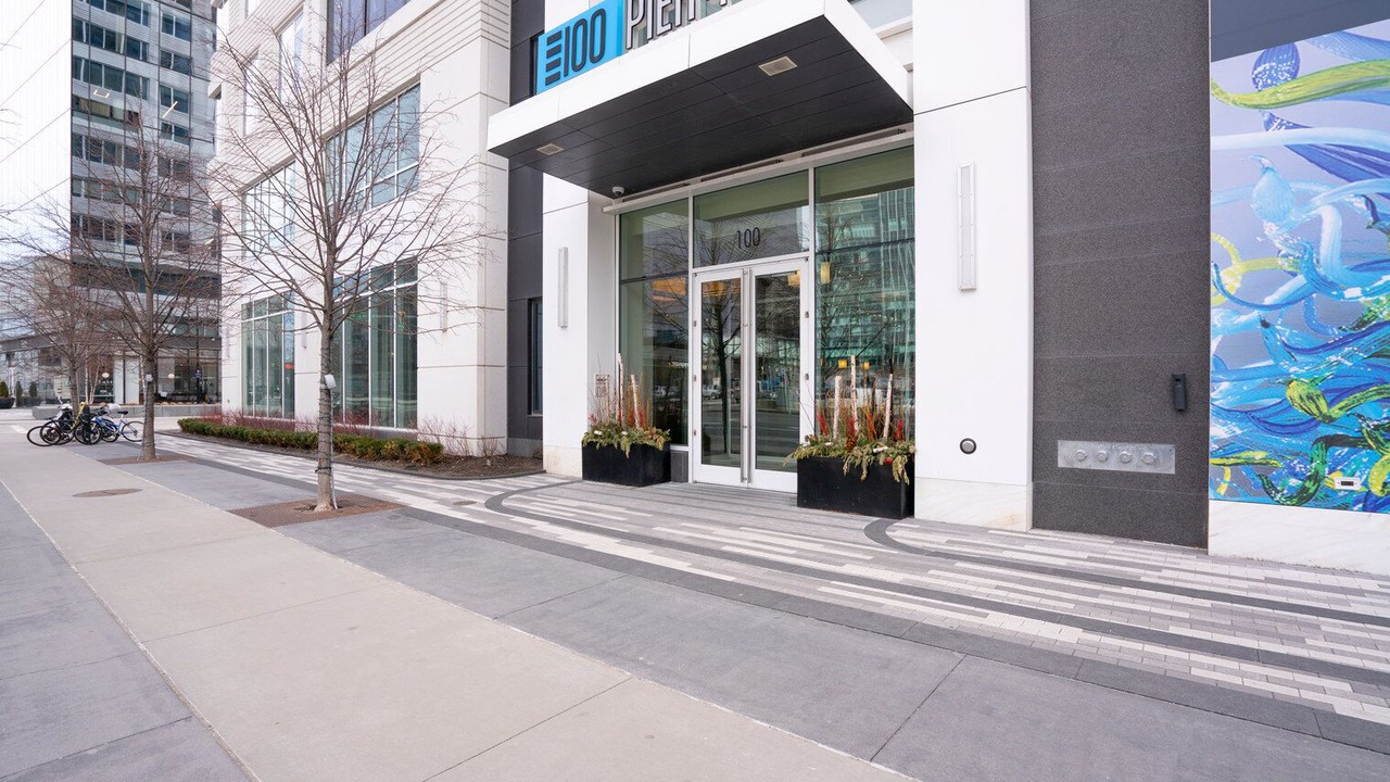 Photo of Outdoor in Seaport District