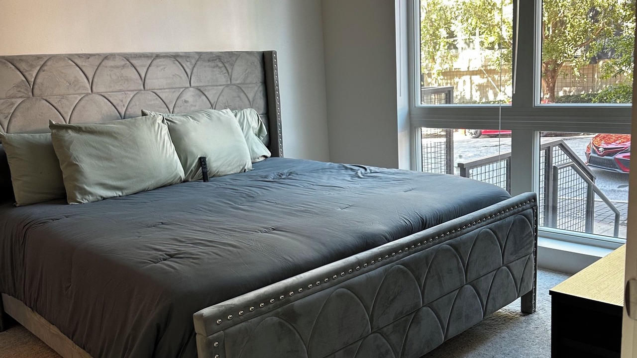 Photo of Bedroom in Westside