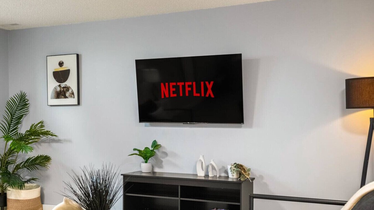 Photo of Livingroom in Southeast Calgary