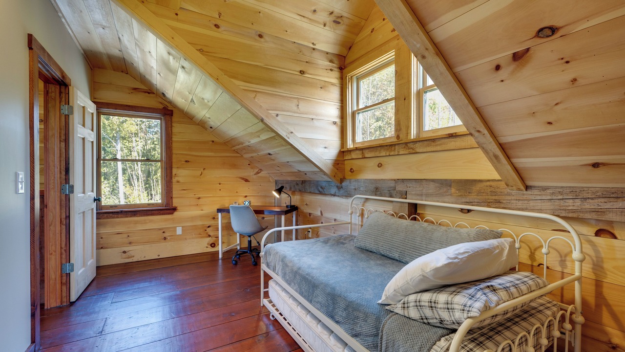 Photo of Others in Sharon