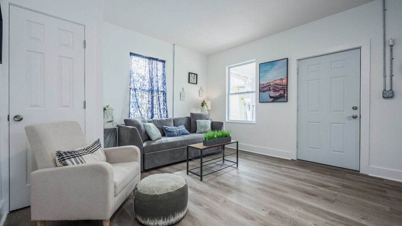Photo of Livingroom in South Pensacola