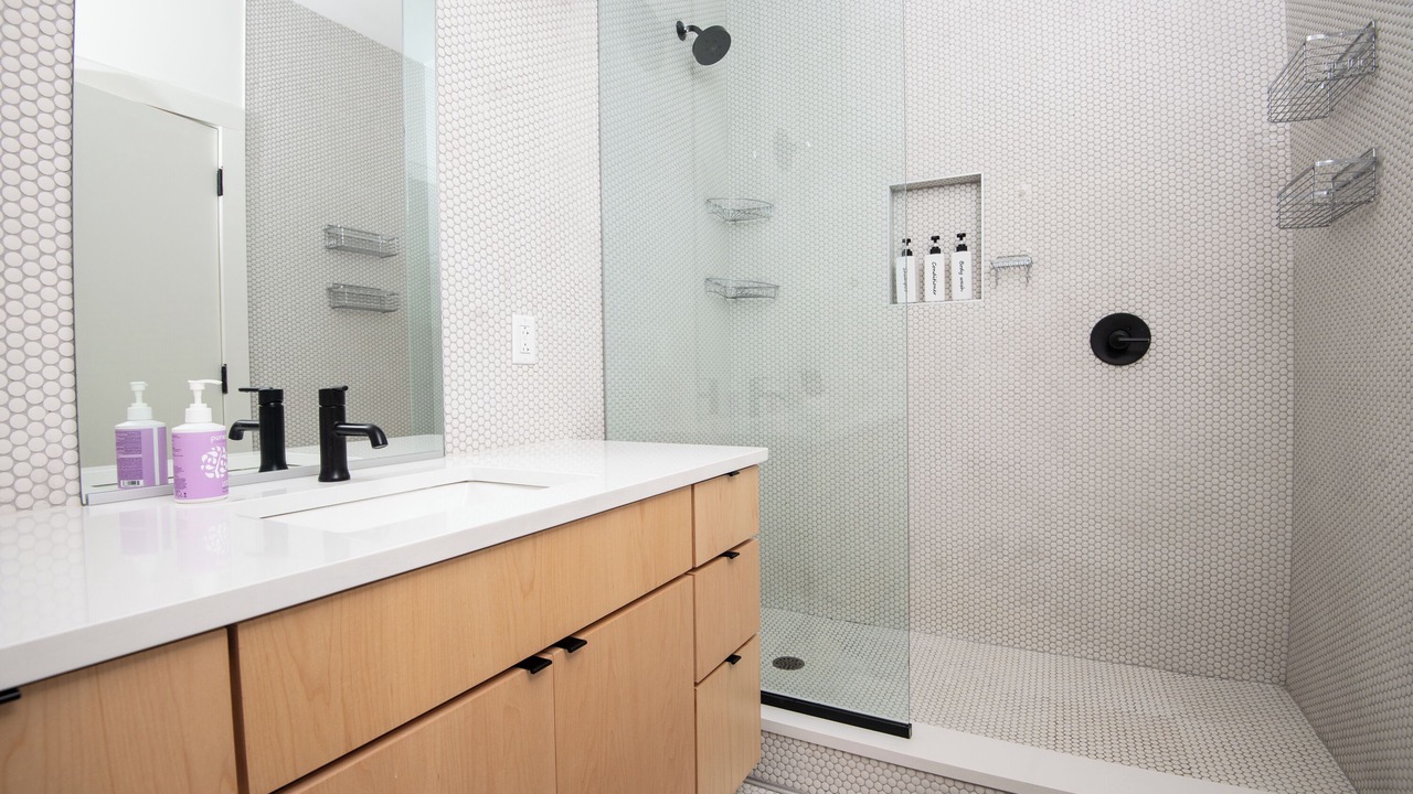 Photo of Bathroom in Central City