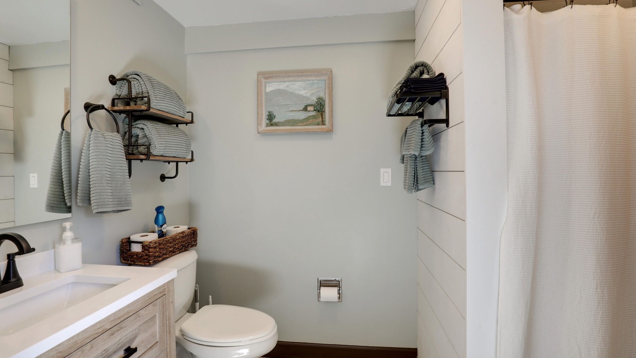 Photo of Bathroom in Mount Sterling