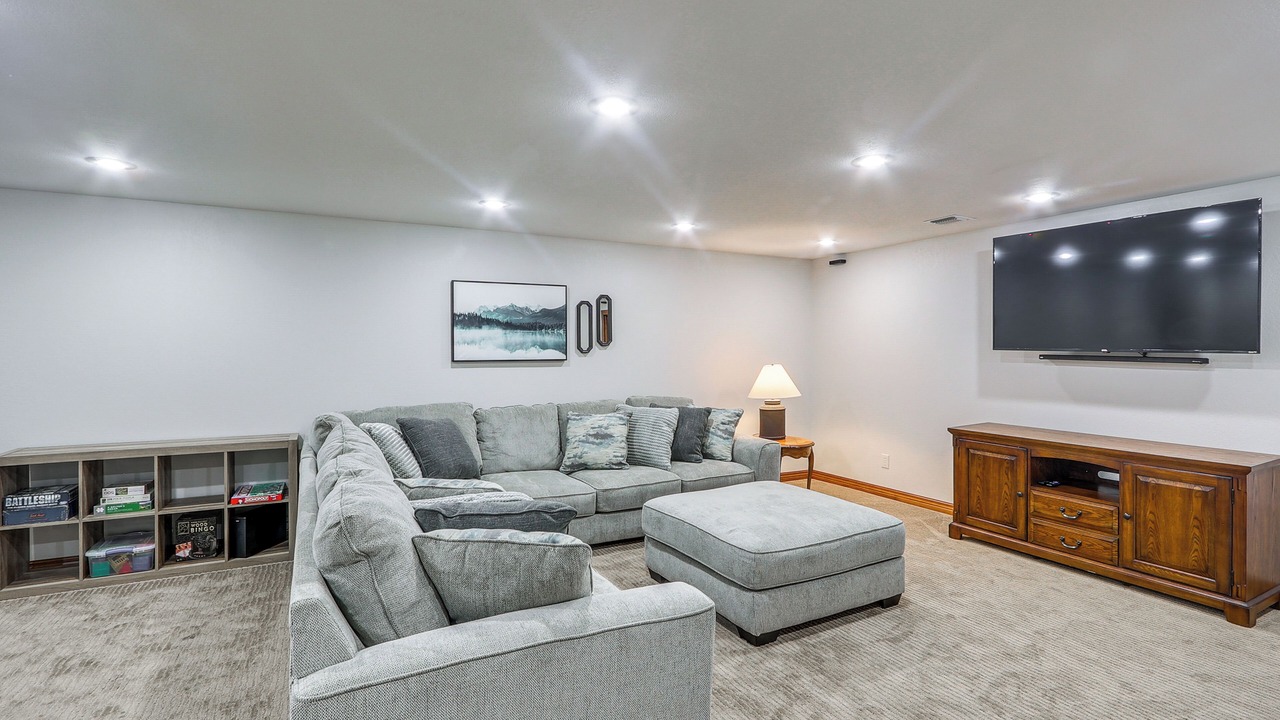 Photo of Livingroom in Winfield