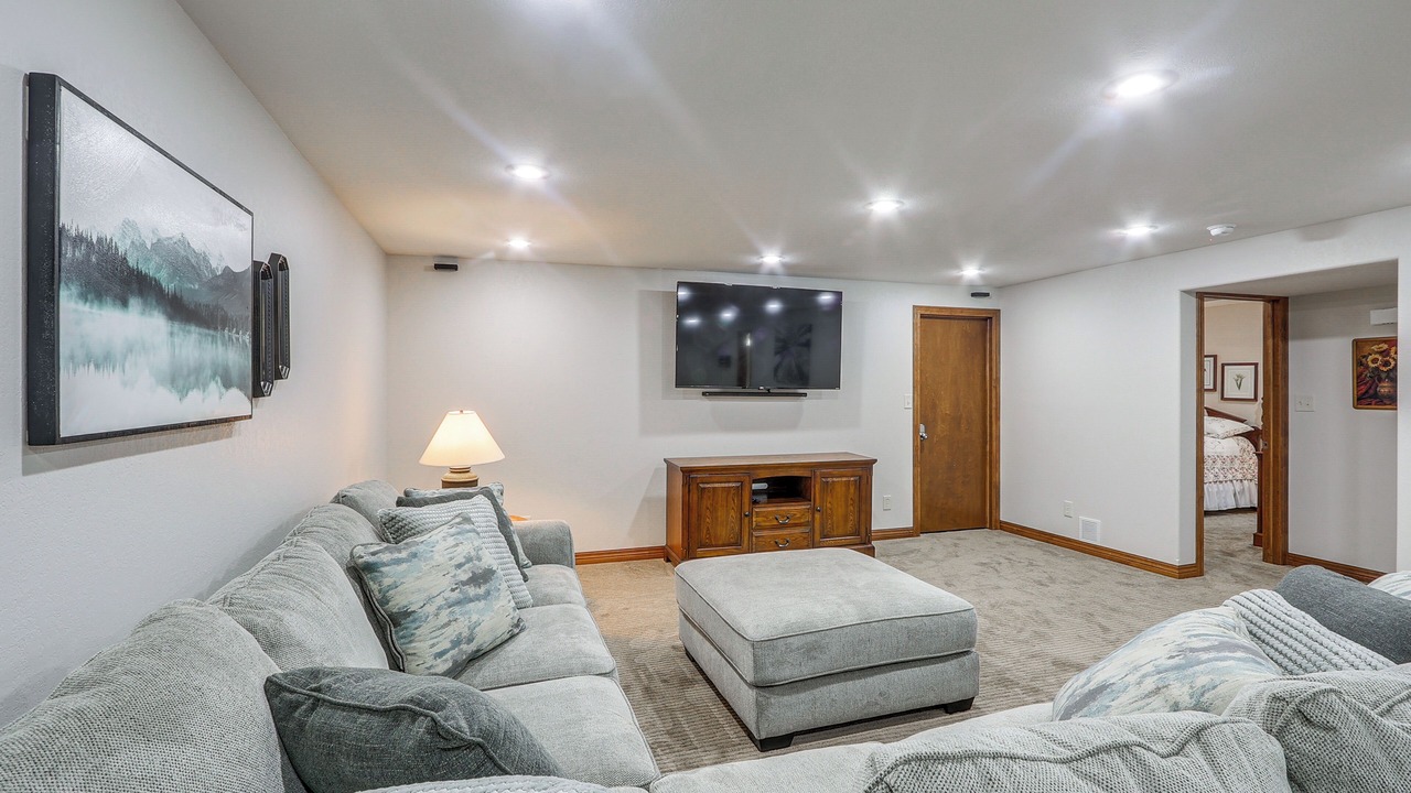 Photo of Livingroom in Winfield