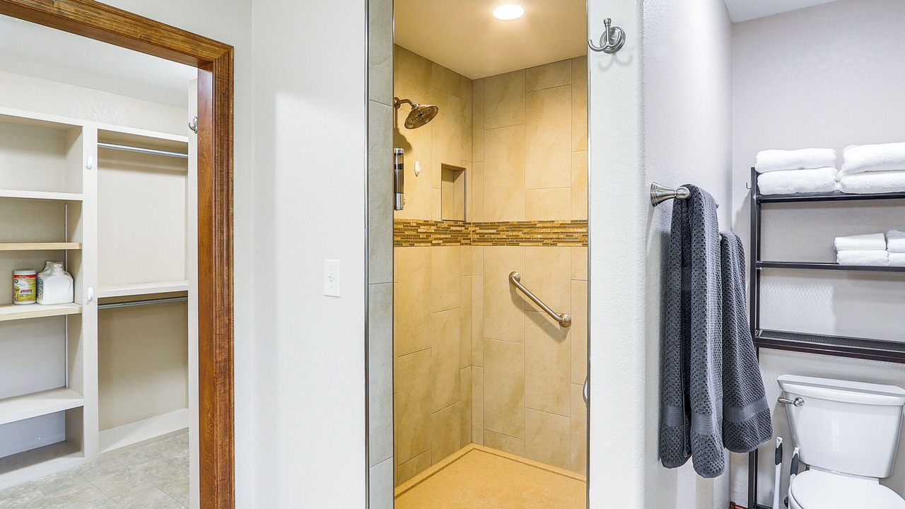 Photo of Bathroom in Winfield