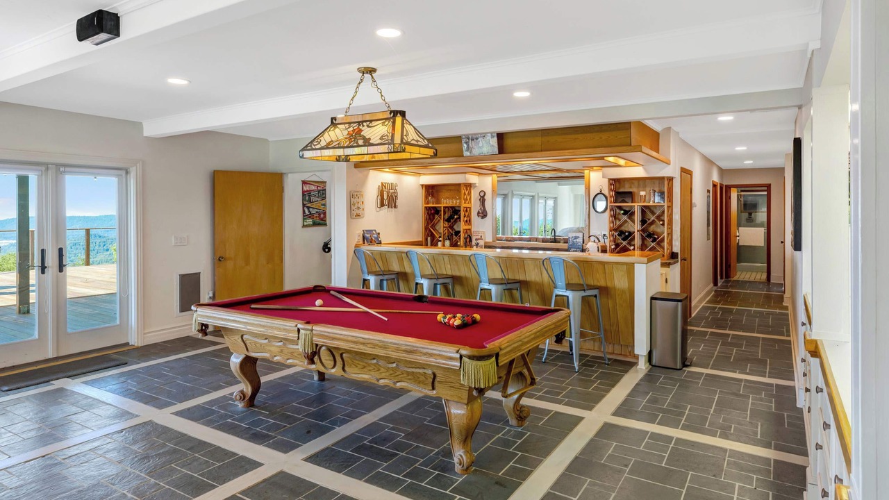 Photo of Bedroom in Los Gatos