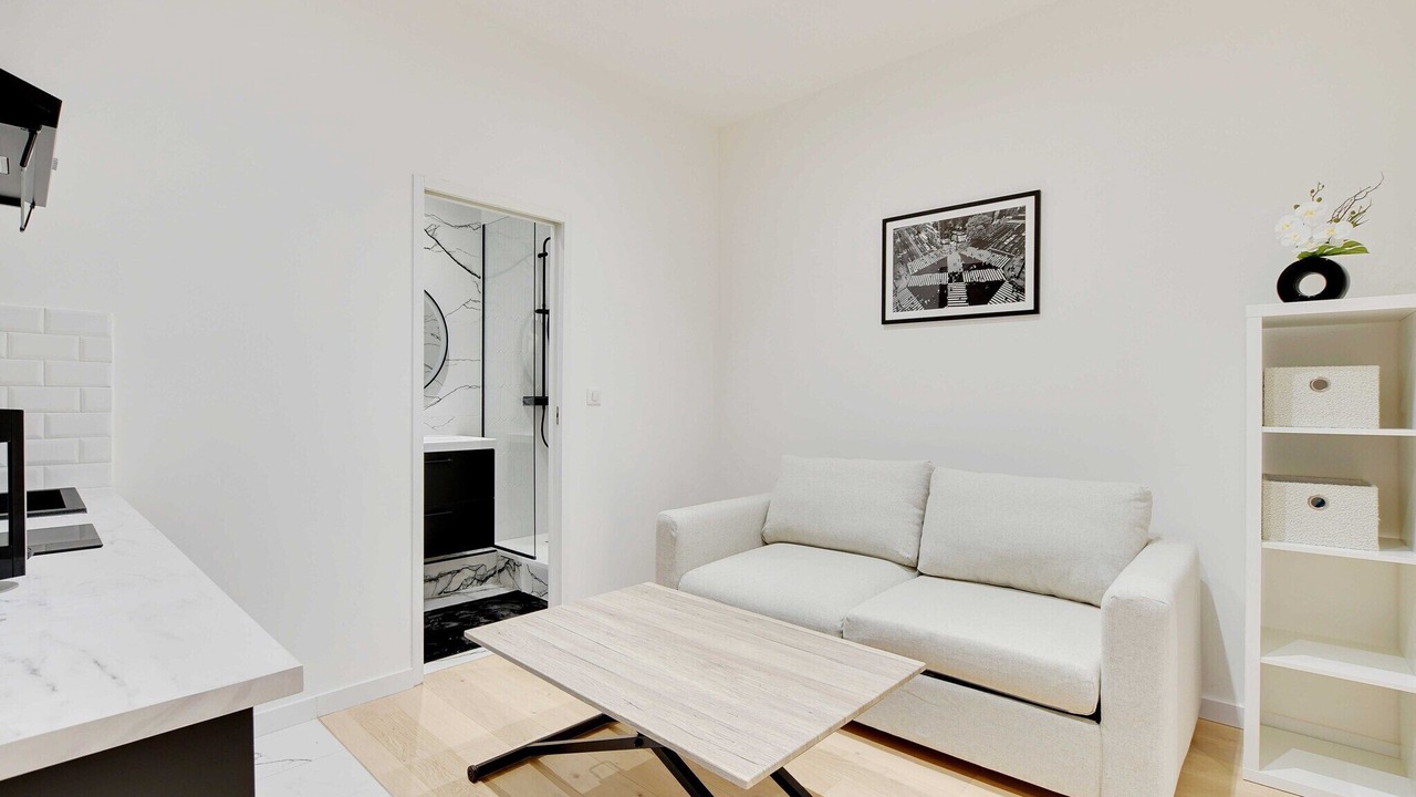 Photo of Livingroom in Quartier de la Folie-Mericourt
