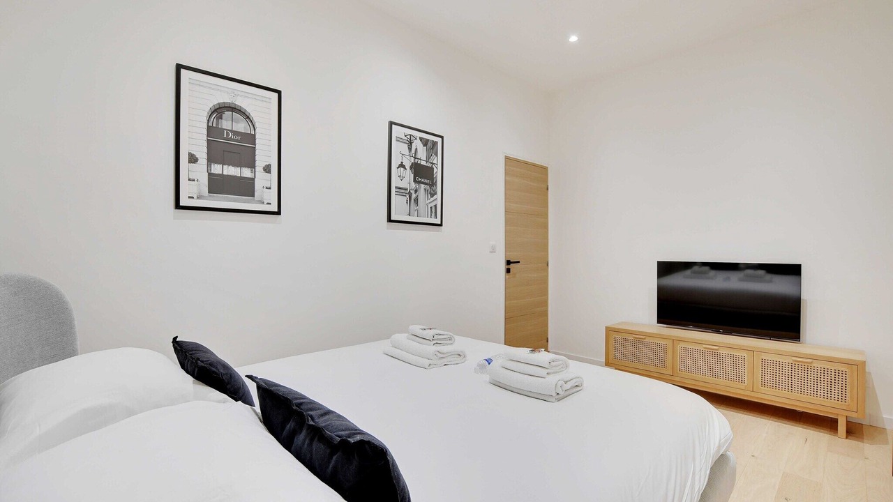 Photo of Others in Quartier de la Folie-Mericourt