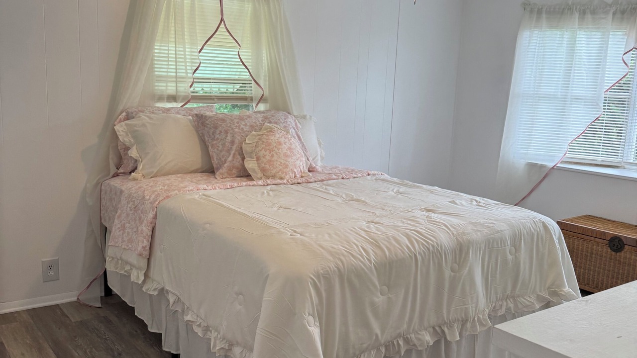 Photo of Bedroom in High Point