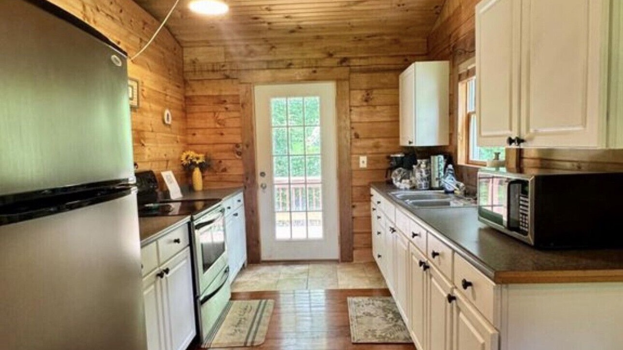 Photo of Kitchen in Canvas