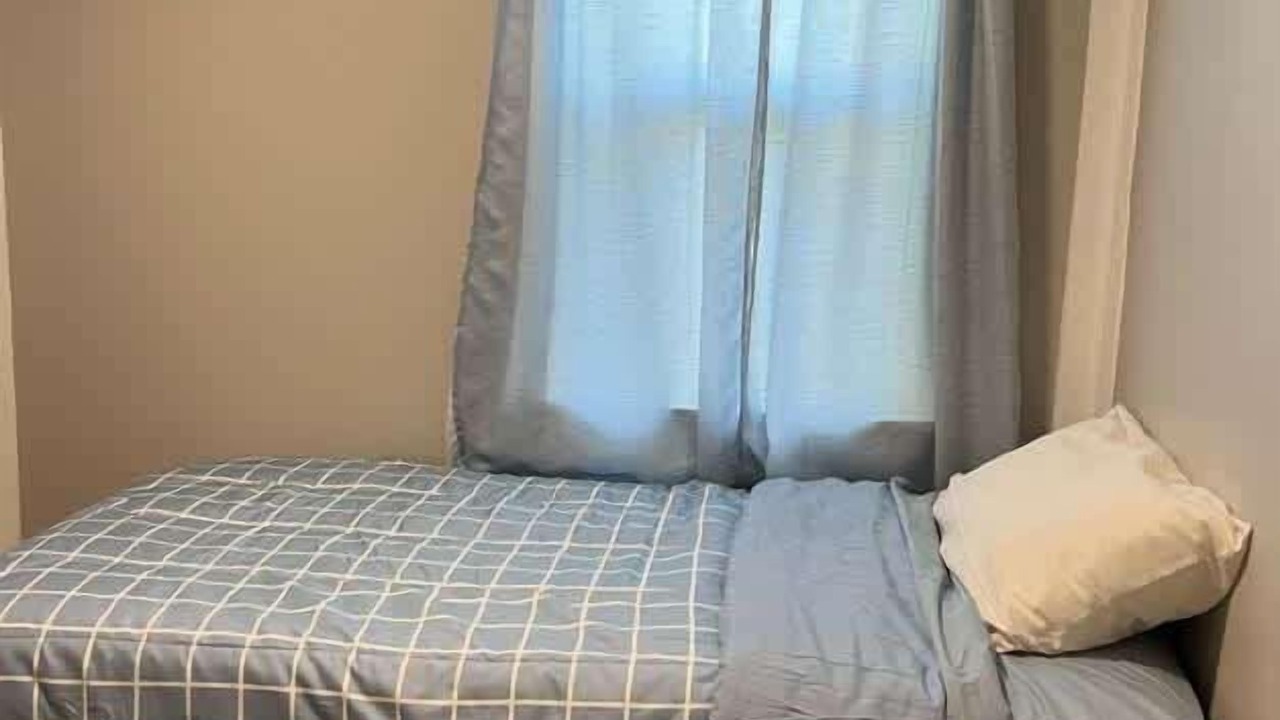 Photo of Bedroom in Madison Heights