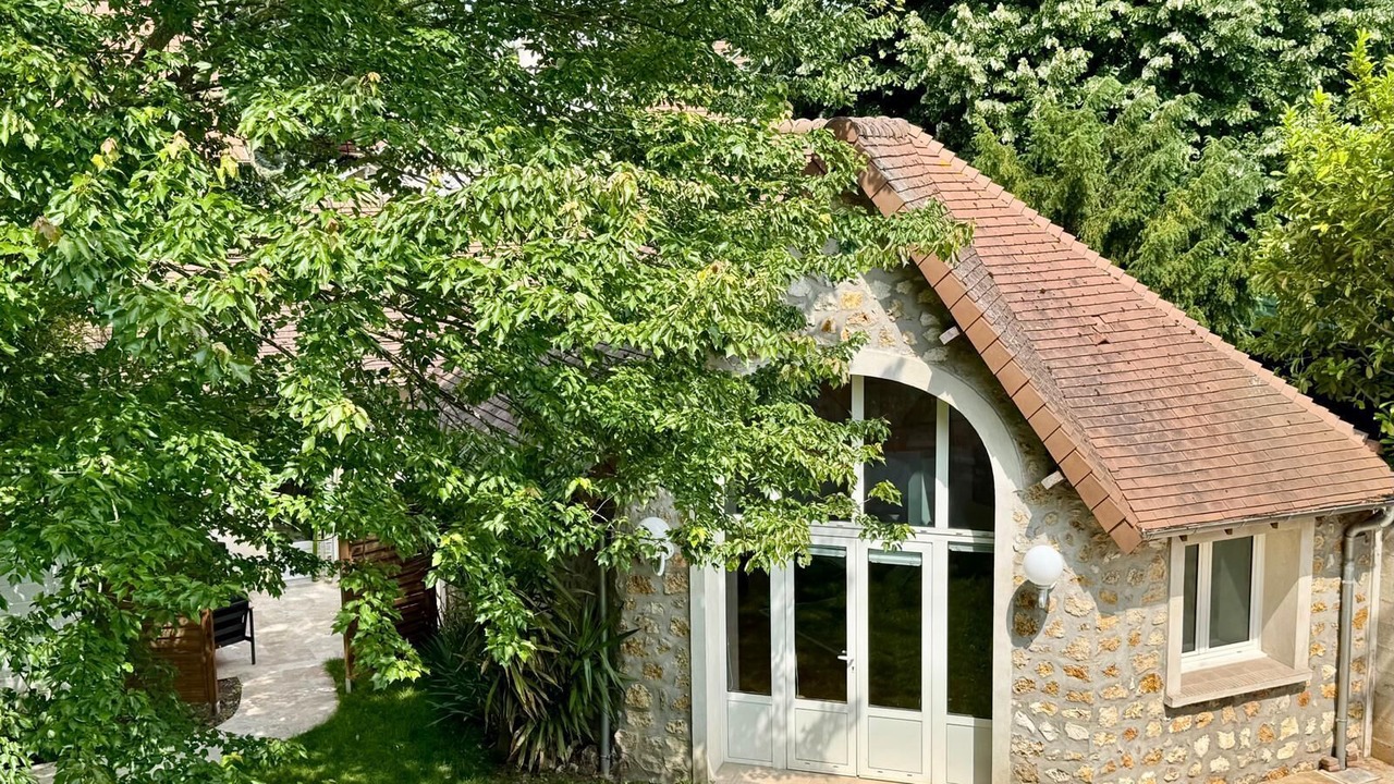 Photo of Outdoor in Saint-Gratien