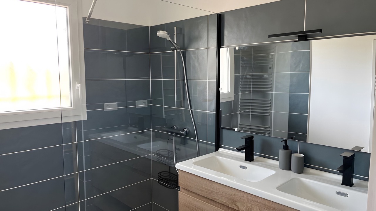 Photo of Bathroom in Berrias-et-Casteljau