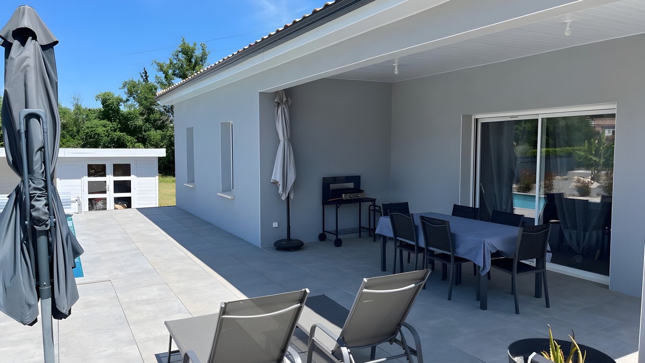 Photo of Outdoor in Berrias-et-Casteljau