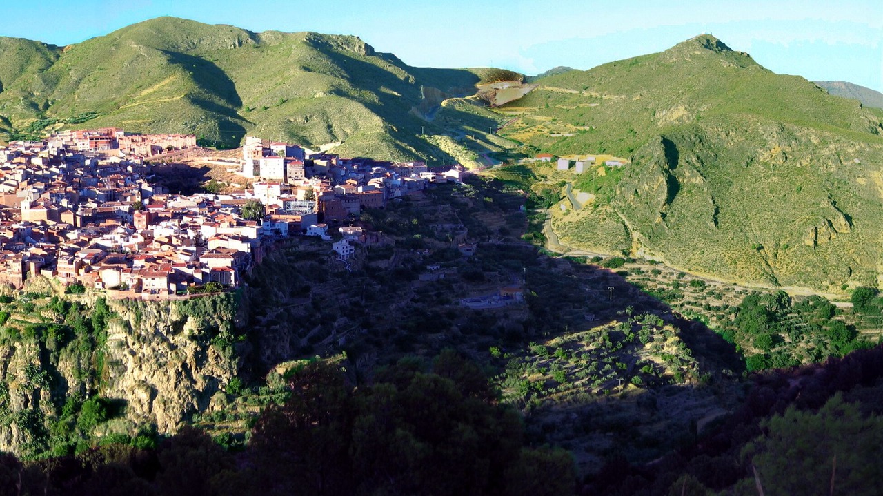 Photo of Others in Lietor