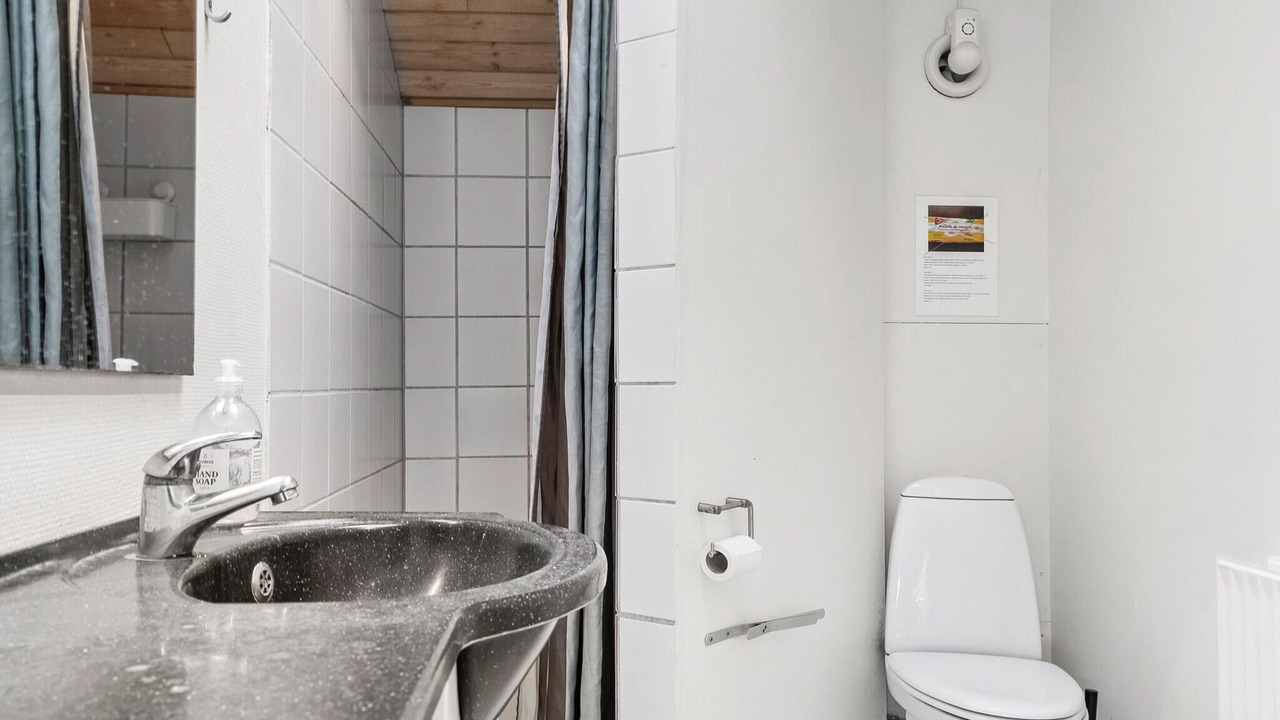 Photo of Bathroom in Aarosund