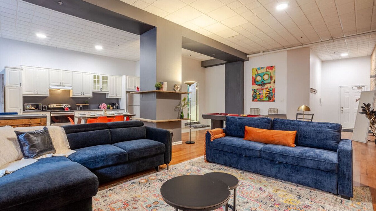 Photo of Livingroom in International District