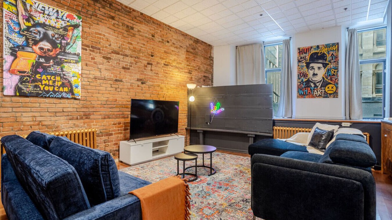 Photo of Livingroom in International District