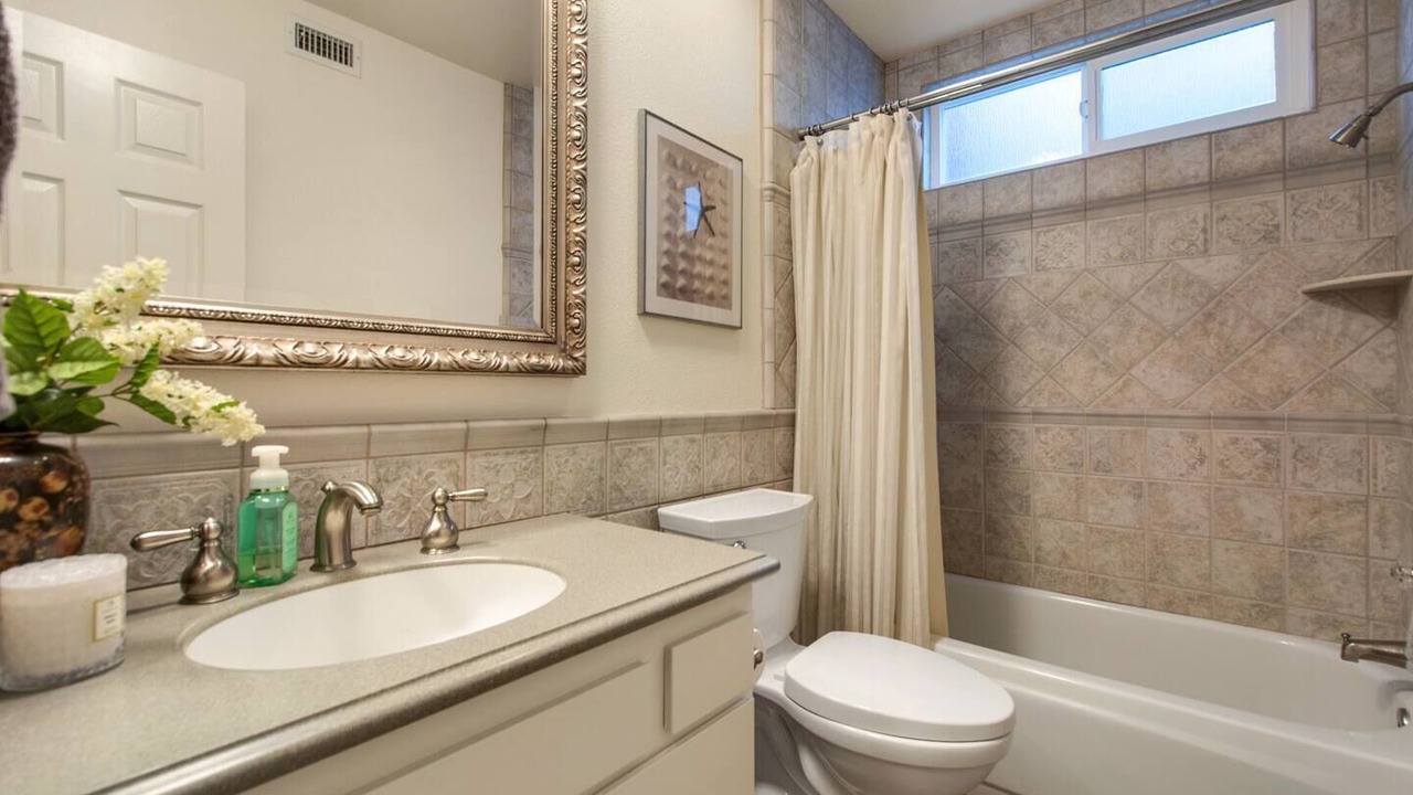 Photo of Bathroom in Huntington Harbour