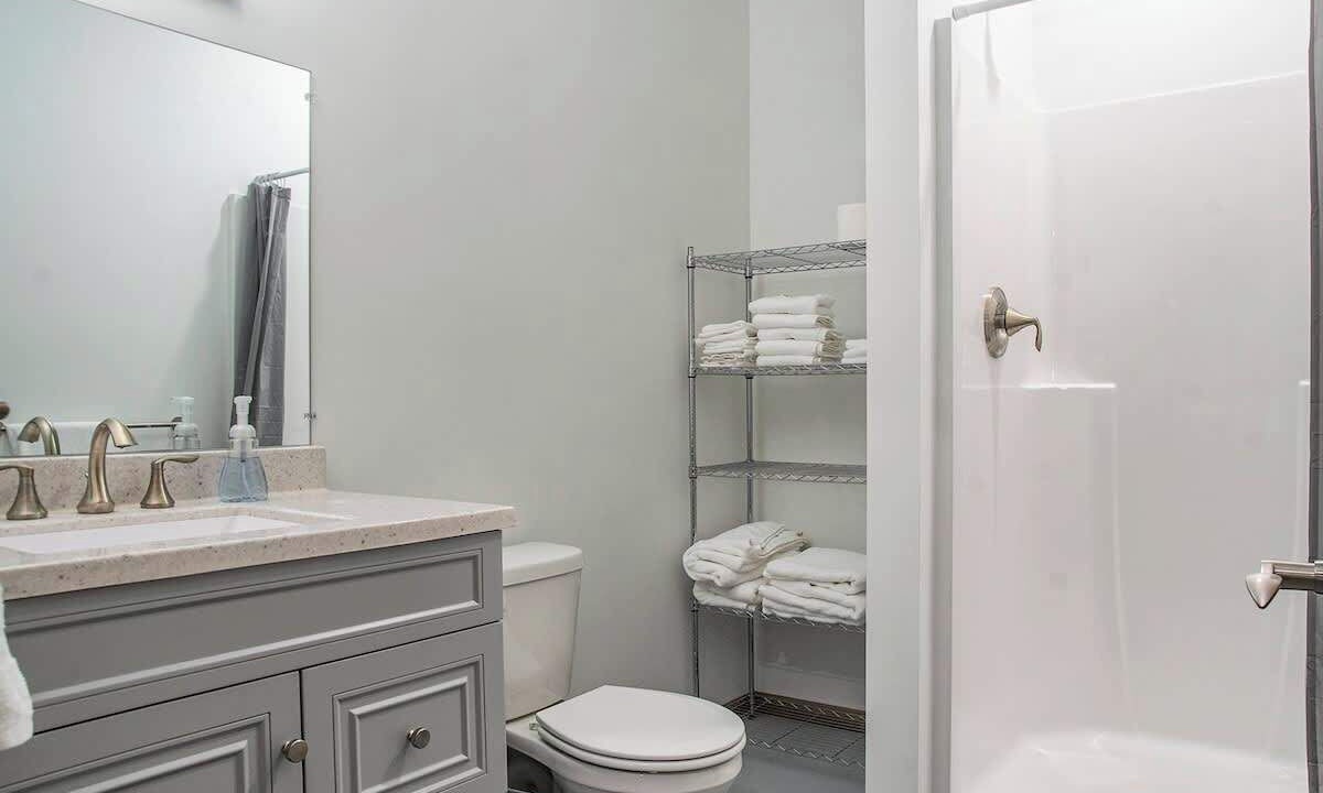 Photo of Bathroom in Council Bluffs