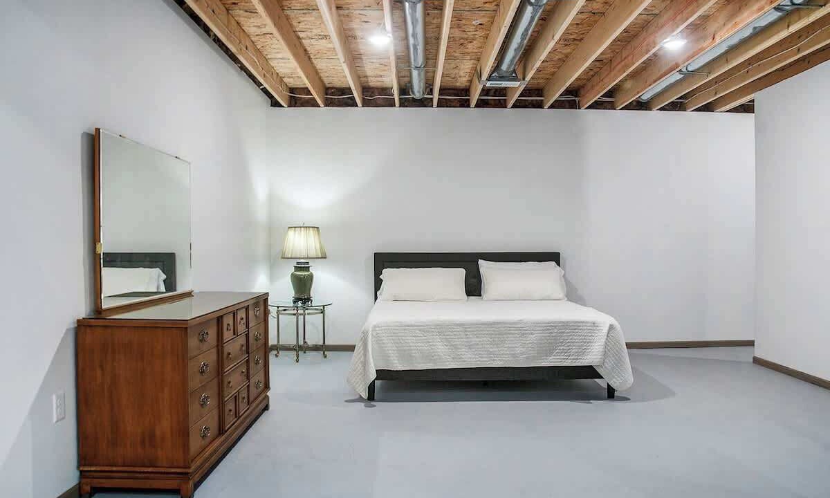 Photo of Bedroom in Council Bluffs