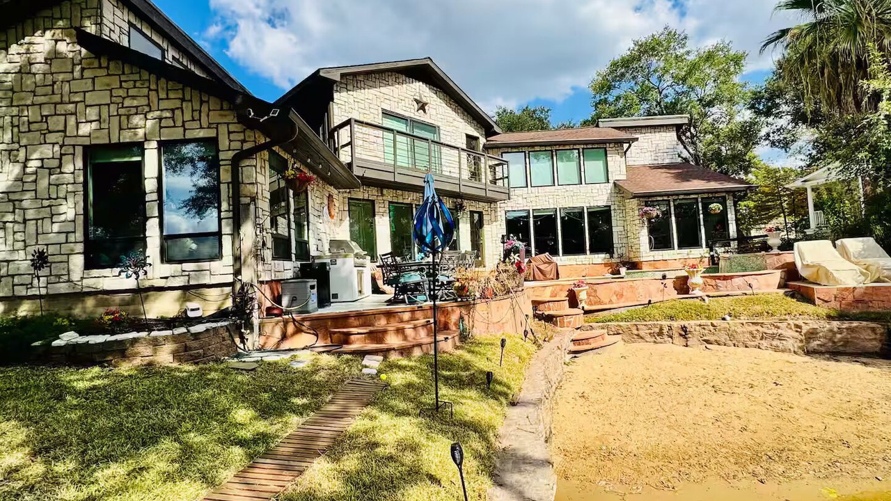 Photo of Outdoor in Seven Coves