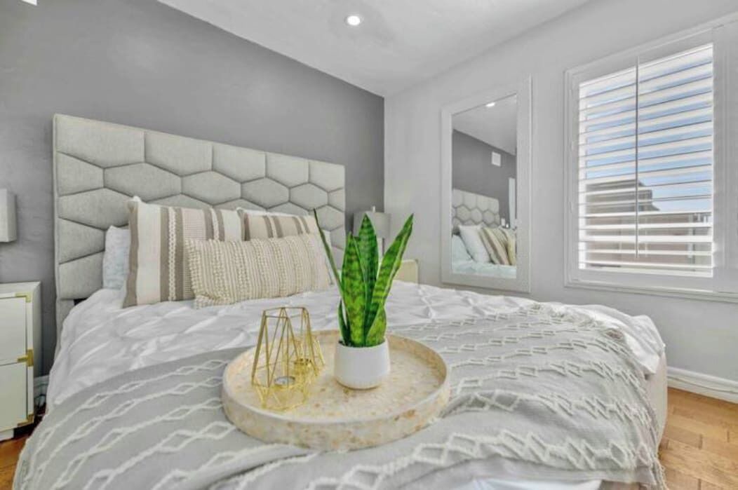 Photo of Bedroom in Mission Beach