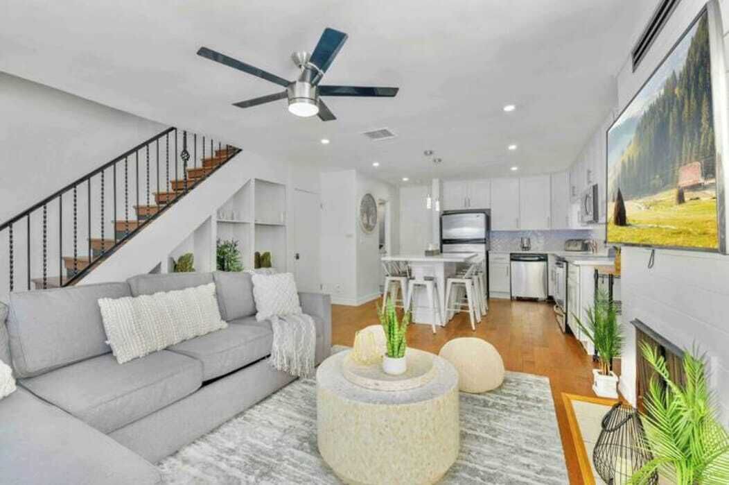 Photo of Livingroom in Mission Beach
