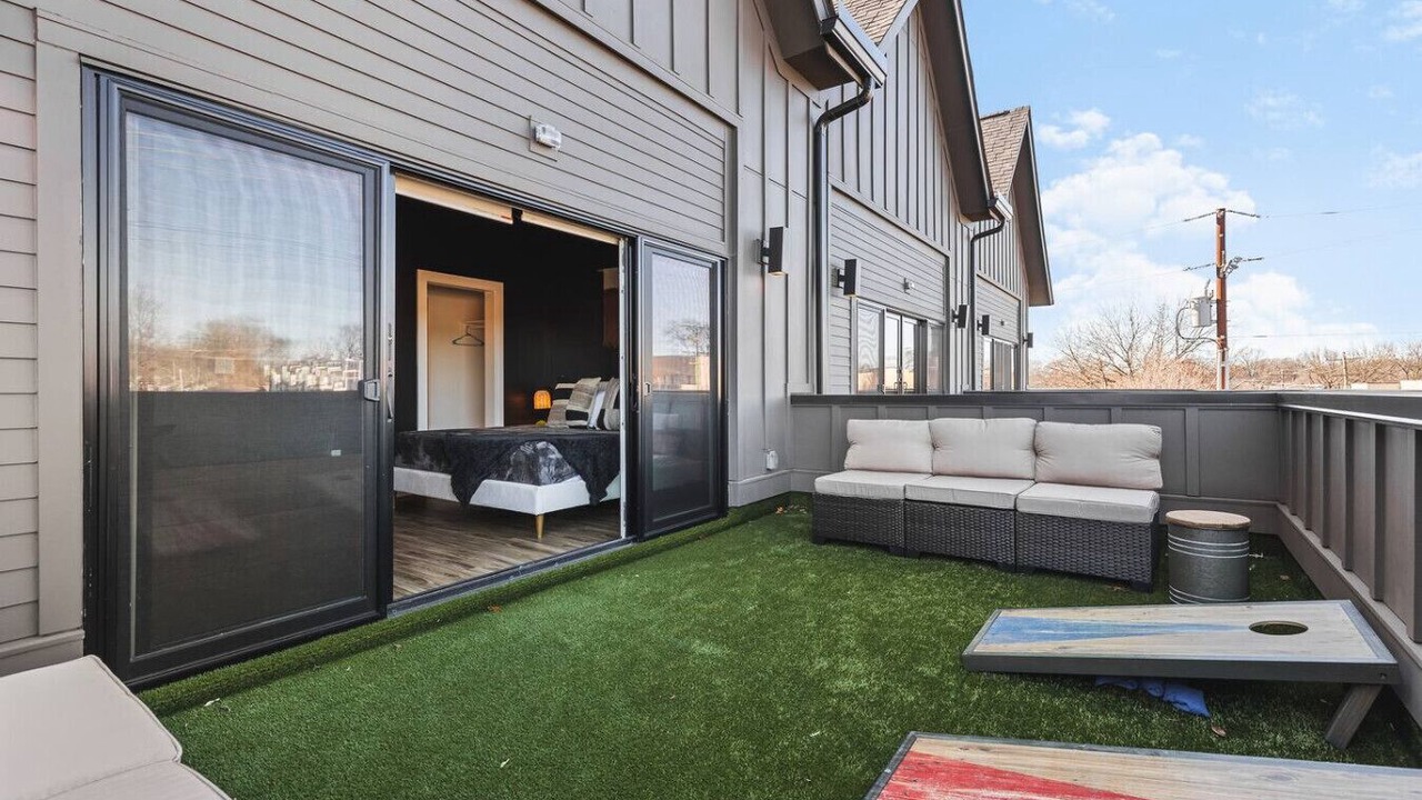 Photo of Outdoor in Cleveland Park