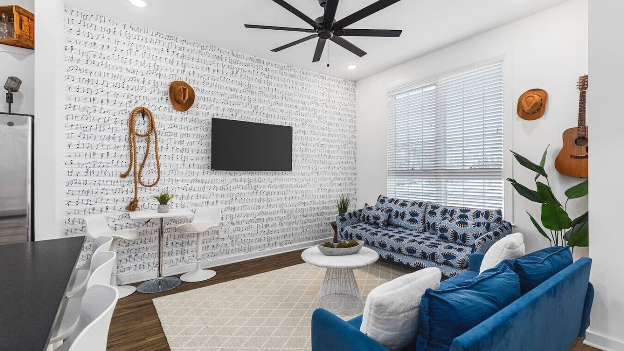 Photo of Bedroom in Cleveland Park