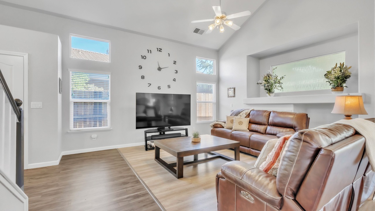 Photo of Livingroom in Rancho Cordova