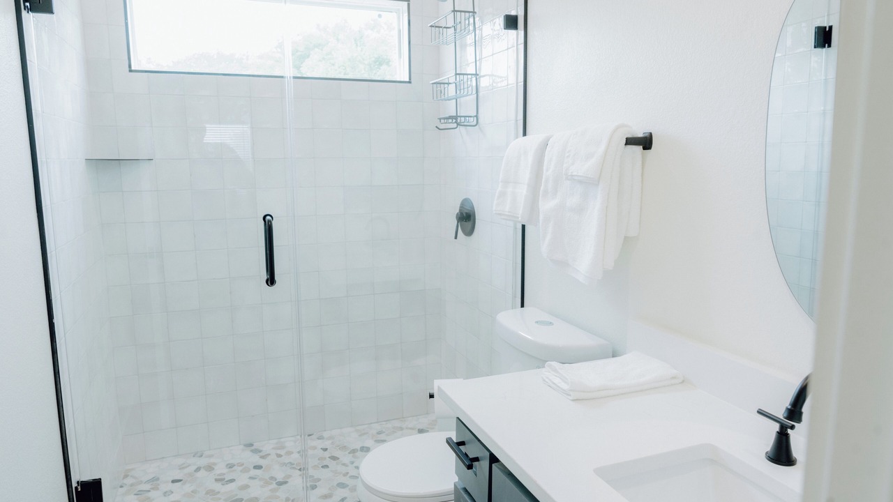 Photo of Bathroom in Haltom City