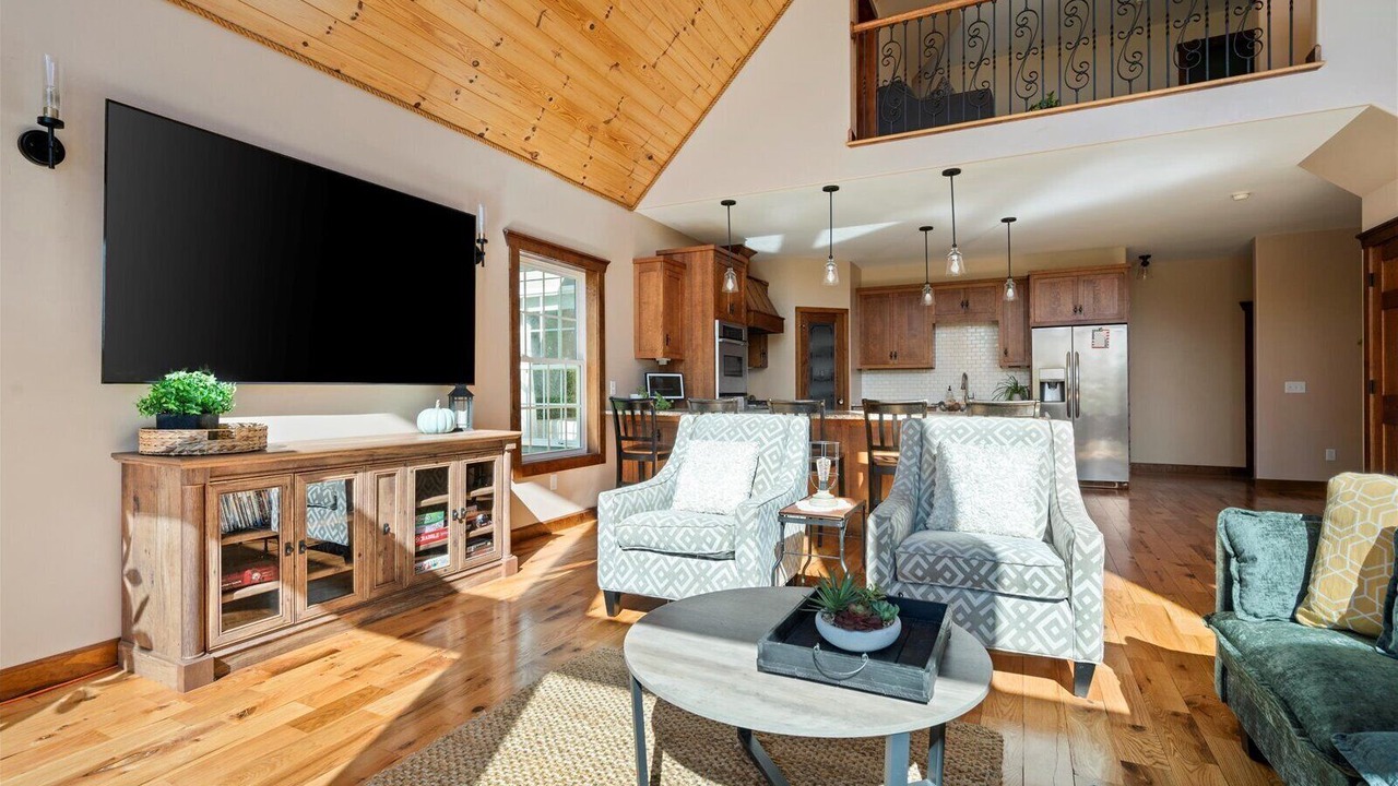 Photo of Livingroom in Franklin Springs