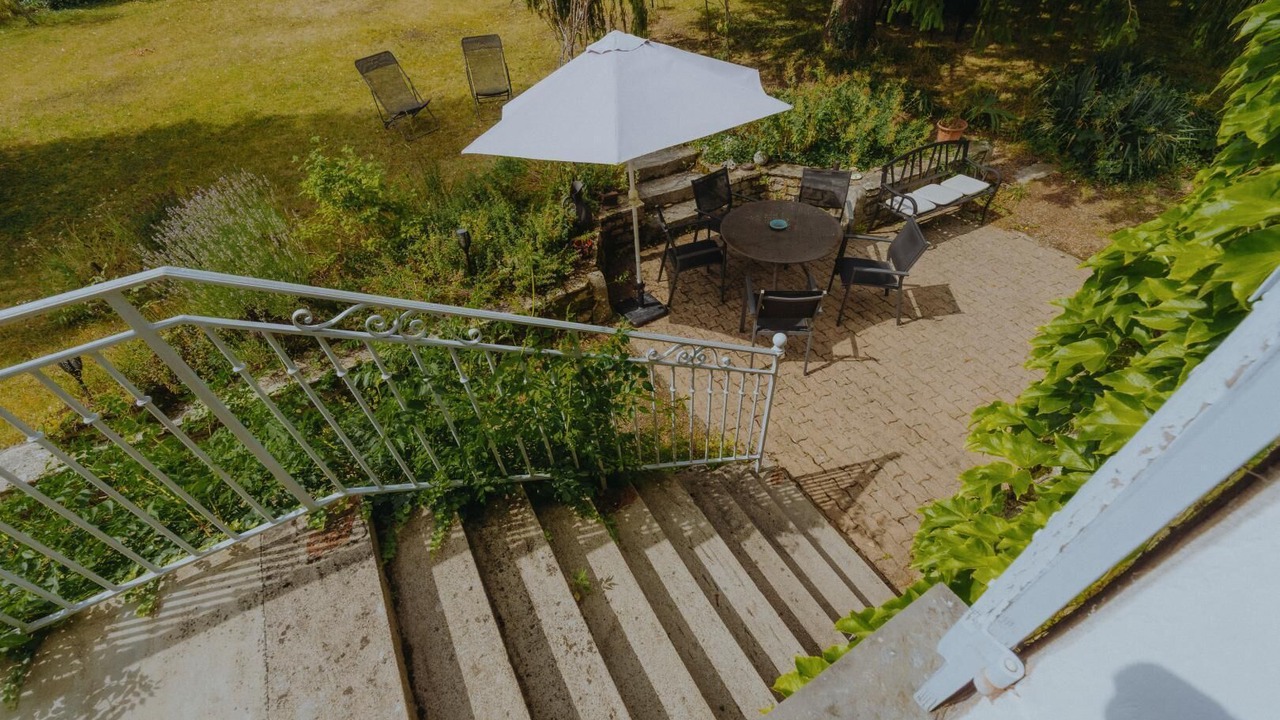 Photo of Patio Balcony in Cheilly-les-Maranges