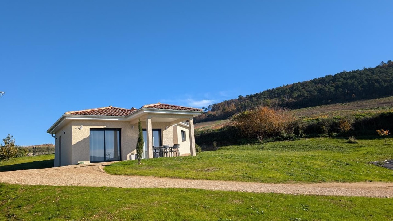 Photo of Outdoor in La Roche-Vineuse