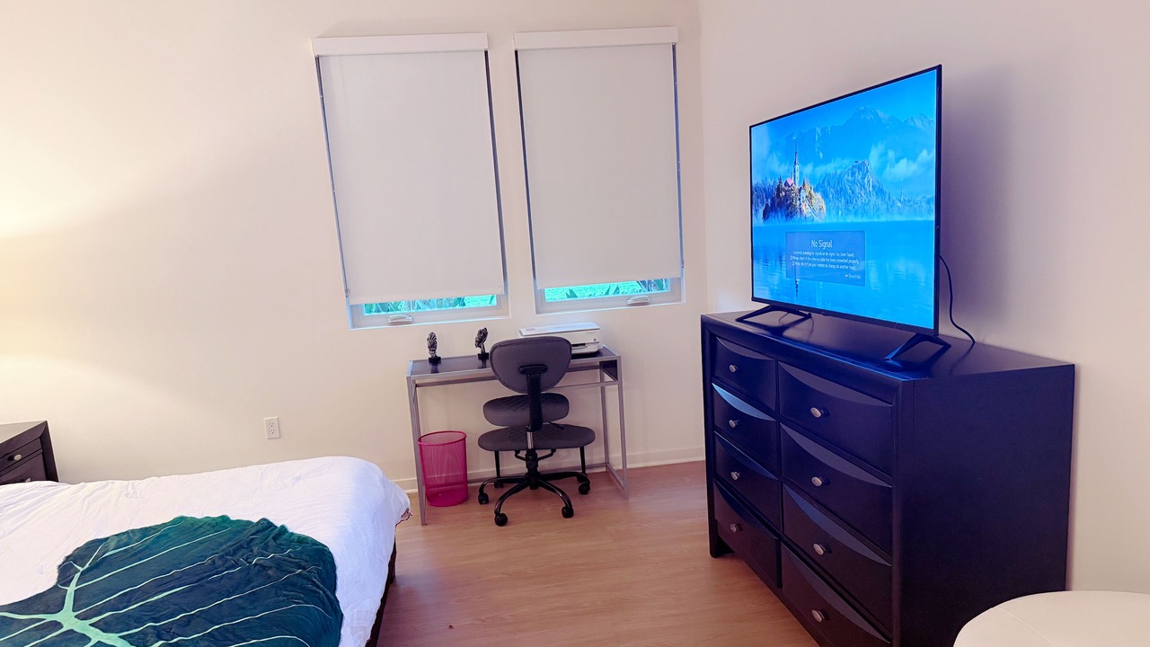Photo of Bedroom in Airport Area