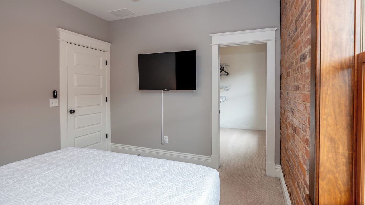 Photo of Bedroom in Central Business District