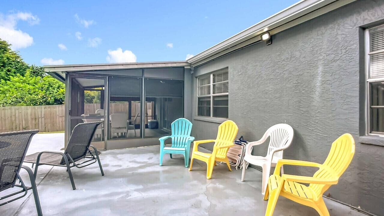 Photo of Patio Balcony in Bayshore Gardens