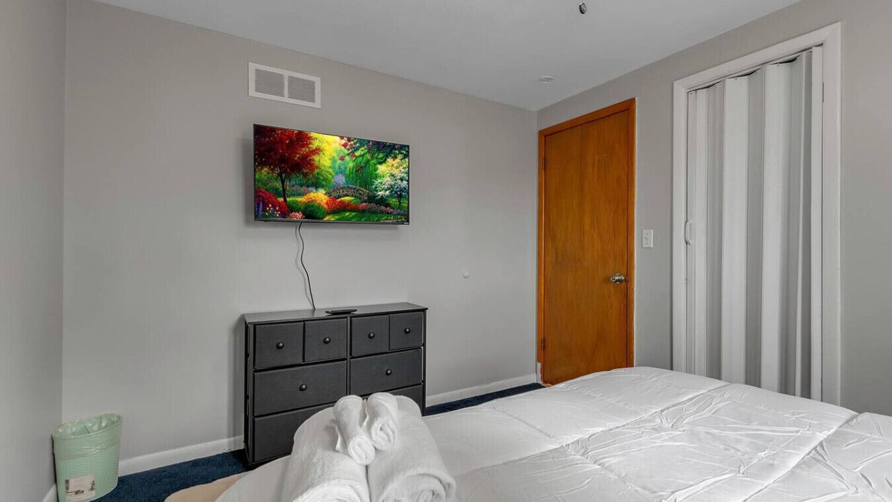 Photo of Bedroom in Cheektowaga