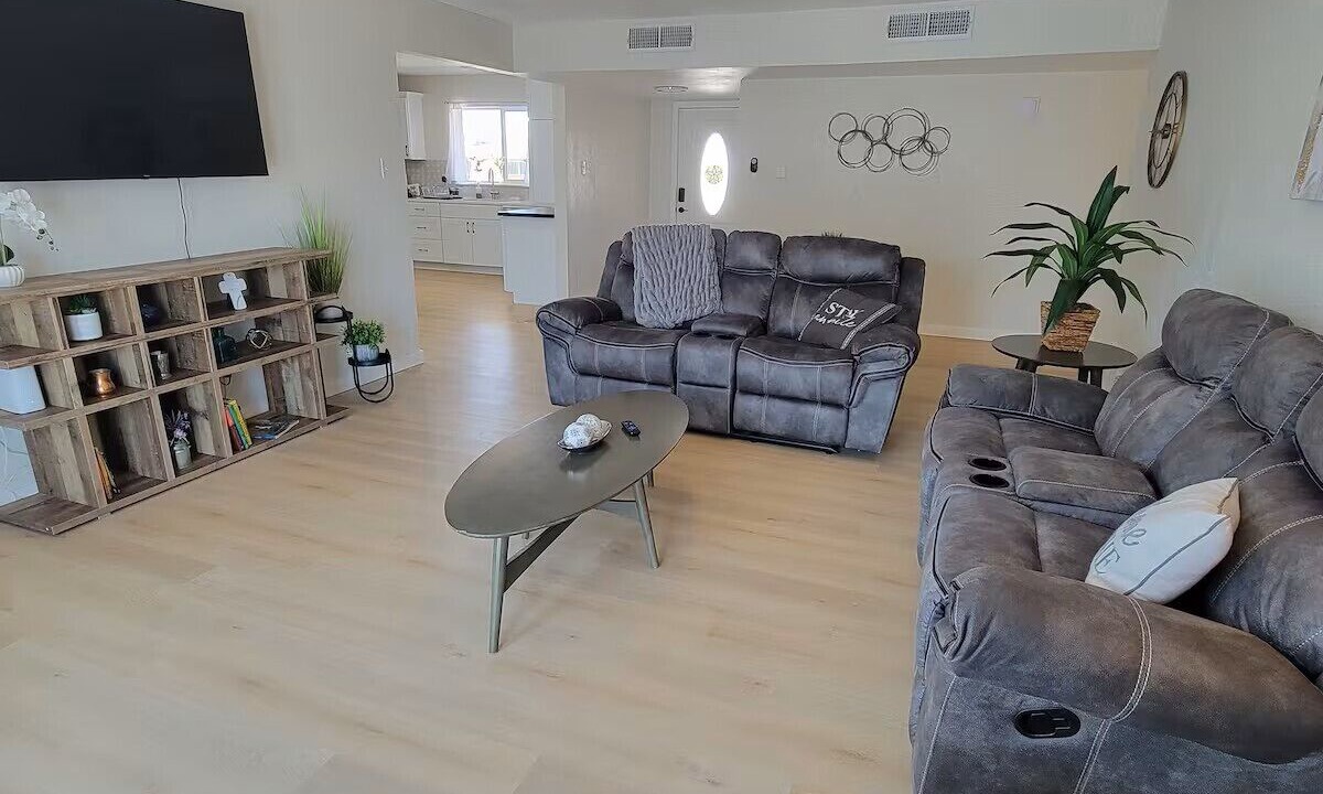 Photo of Livingroom in El Paso